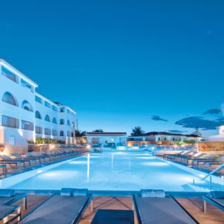 Hotel Azure Resort