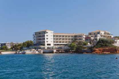 Hotel Ramada Attica Riviera